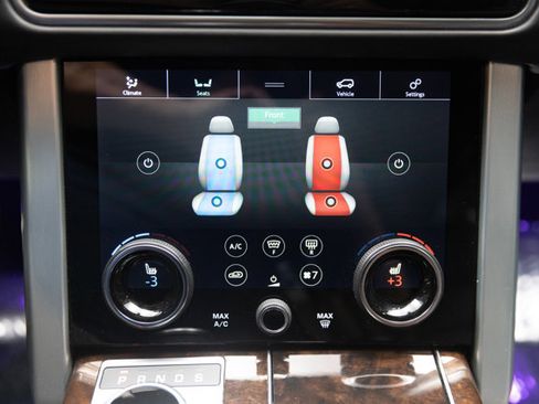 Used 2022 Land Rover Range Rover Westminster Edition image 95