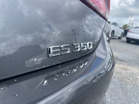 Used 2024 Lexus ES 350 w/ Technology Package FWD image 6