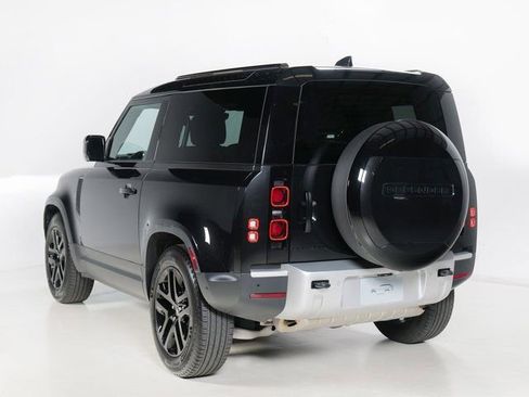 Used 2025 Land Rover Defender 90 S AWD/4WD image 30