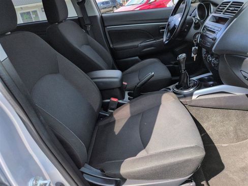 Used 2011 Mitsubishi Outlander Sport ES FWD image 30