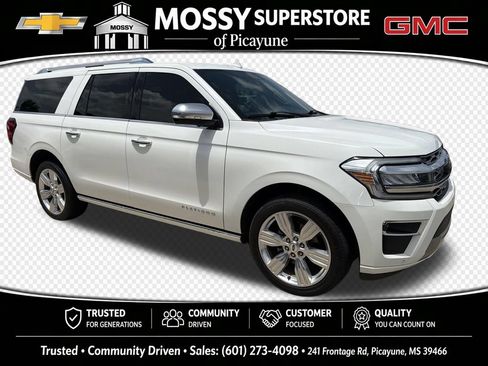 Used 2023 Ford Expedition Max Platinum RWD image 9