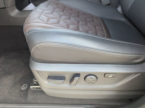 New 2026 Nissan Armada Platinum Reserve AWD/4WD image 14