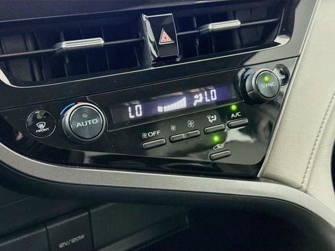 Certified 2024 Toyota Camry SE FWD image 22