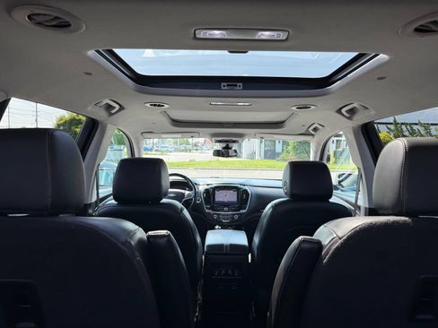 Used 2019 Chevrolet Traverse Premier AWD/4WD image 35