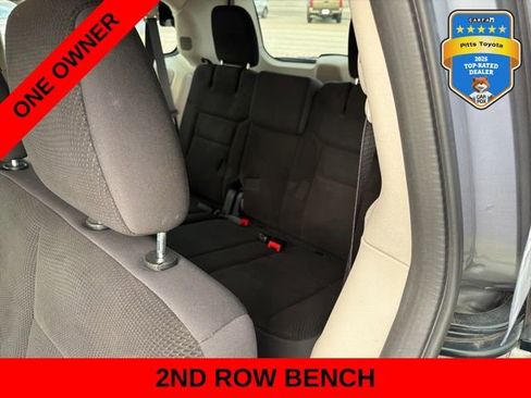 Used 2018 Dodge Grand Caravan SE w/ UConnect Hands-Free Group image 15