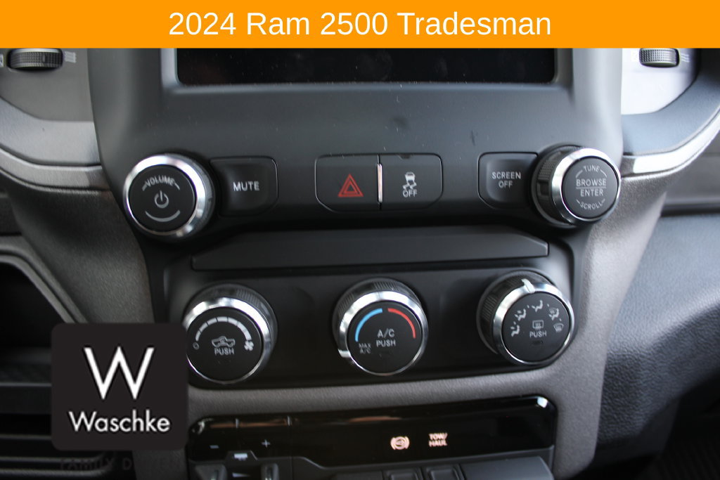 Used 2024 RAM 2500 Tradesman w/ Chrome Appearance Group AWD/4WD image 28