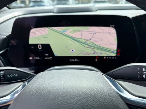 Certified 2025 Chevrolet Tahoe LT image 28