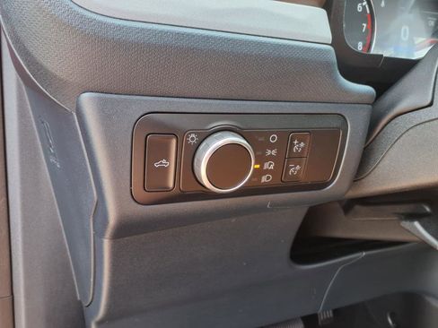 Used 2023 Ford Maverick Lariat w/ Lariat Luxury Package image 10