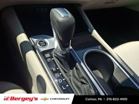 Used 2021 Nissan Altima 2.5 SV FWD image 16