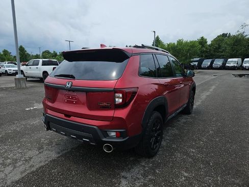 Used 2023 Honda Passport TrailSport image 7