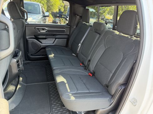 Used 2026 RAM 1500 Big Horn AWD/4WD image 32