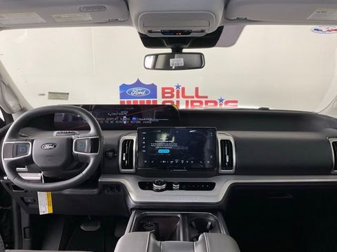 New 2025 Ford Expedition Max Active image 20