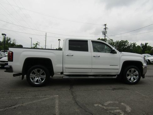 Used 2017 GMC Sierra 1500 SLT AWD/4WD image 8