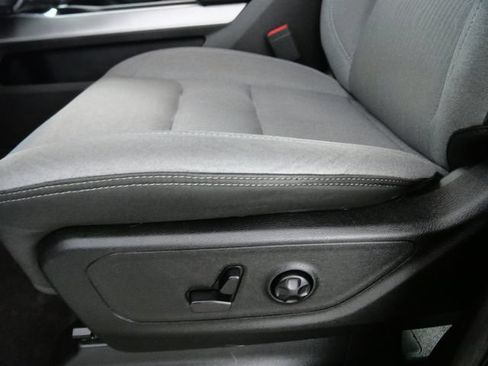 Used 2019 RAM 1500 Big Horn AWD/4WD image 17