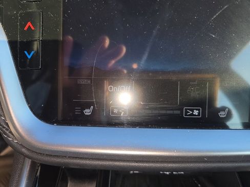 Used 2021 Subaru Legacy Premium image 21