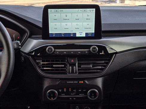 Used 2025 Ford Escape Active image 17