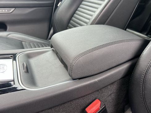 Used 2020 Land Rover Discovery Sport SE AWD/4WD image 29