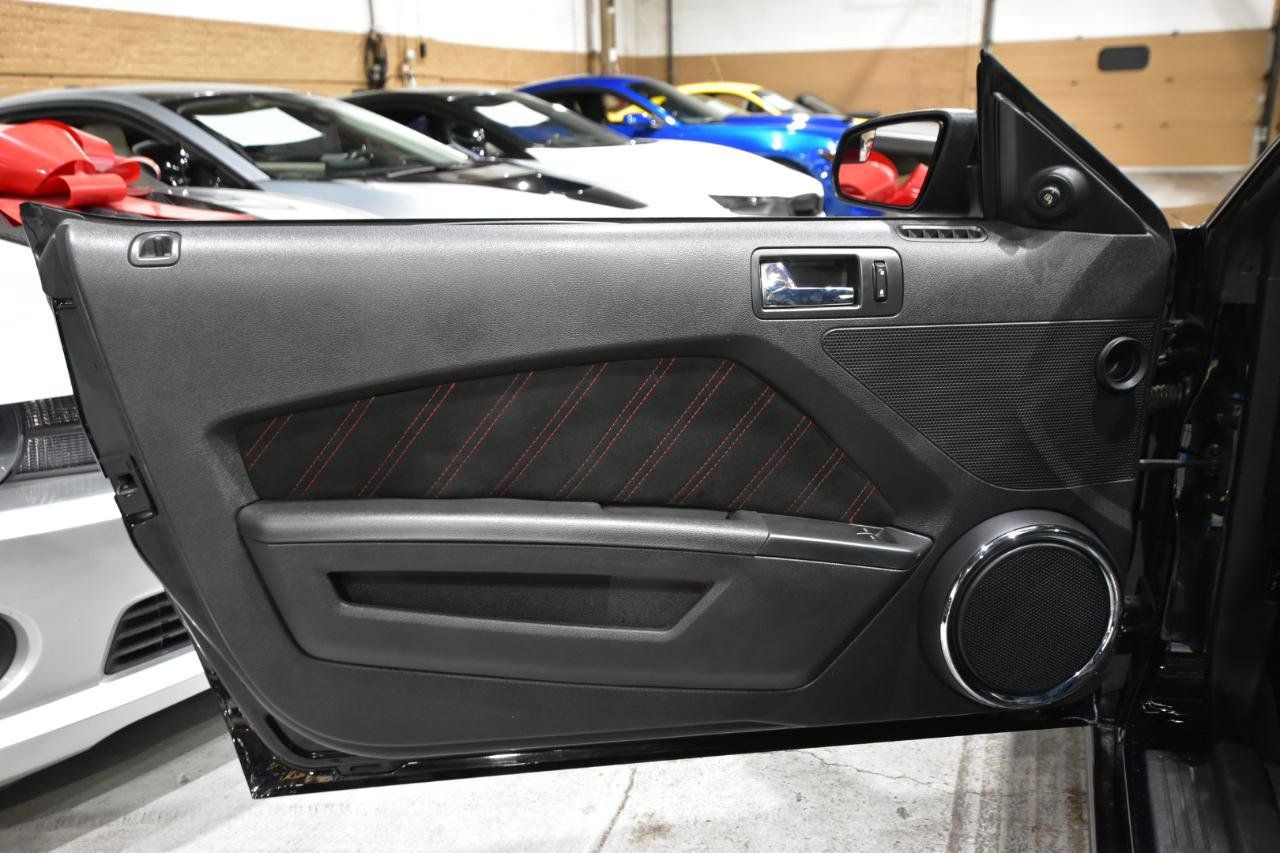 Used 2013 Ford Mustang GT Premium w/ GT Track Pkg RWD image 13