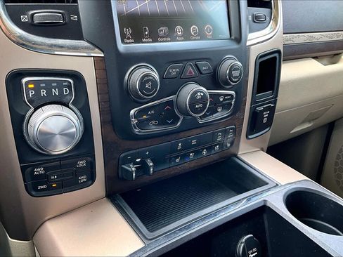 Used 2015 RAM 1500 Laramie Longhorn w/ Convenience Group AWD/4WD image 35