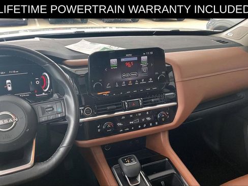 Used 2023 Nissan Pathfinder Platinum w/ Cargo Package AWD/4WD image 8