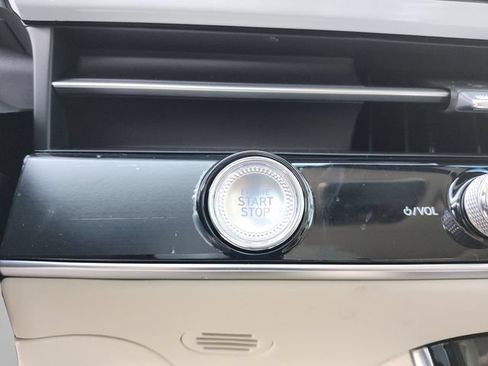 Used 2026 Genesis GV70 2.5T Advanced w/ G1 Accessory Package AWD/4WD image 37