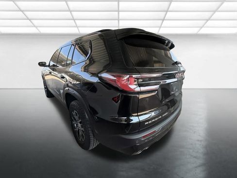 Used 2024 GMC Acadia AT4 w/ Luxury Package AWD/4WD image 4
