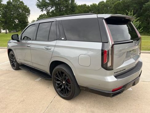 Used 2024 Cadillac Escalade Sport w/ LPO, ONYX Package AWD/4WD image 3