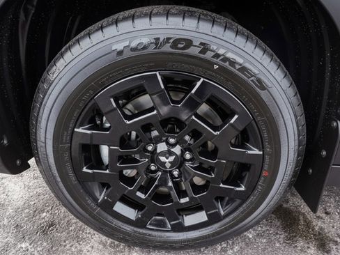 New 2026 Mitsubishi Outlander Trail Edition AWD/4WD image 8