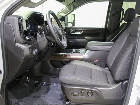 Used 2024 Chevrolet Silverado 2500 LT w/ Z71 Sport Edition image 8