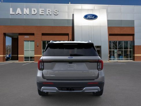 New 2026 Ford Explorer Platinum w/ LUX Leather Package image 5