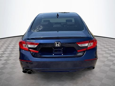 Used 2020 Honda Accord Touring image 7