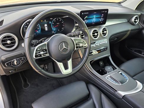 Used 2021 Mercedes-Benz GLC 300 image 10