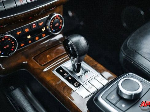 Used 2013 Mercedes-Benz G 550 image 14