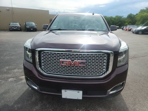 Used 2017 GMC Yukon XL Denali w/ Open Road Package AWD/4WD image 2