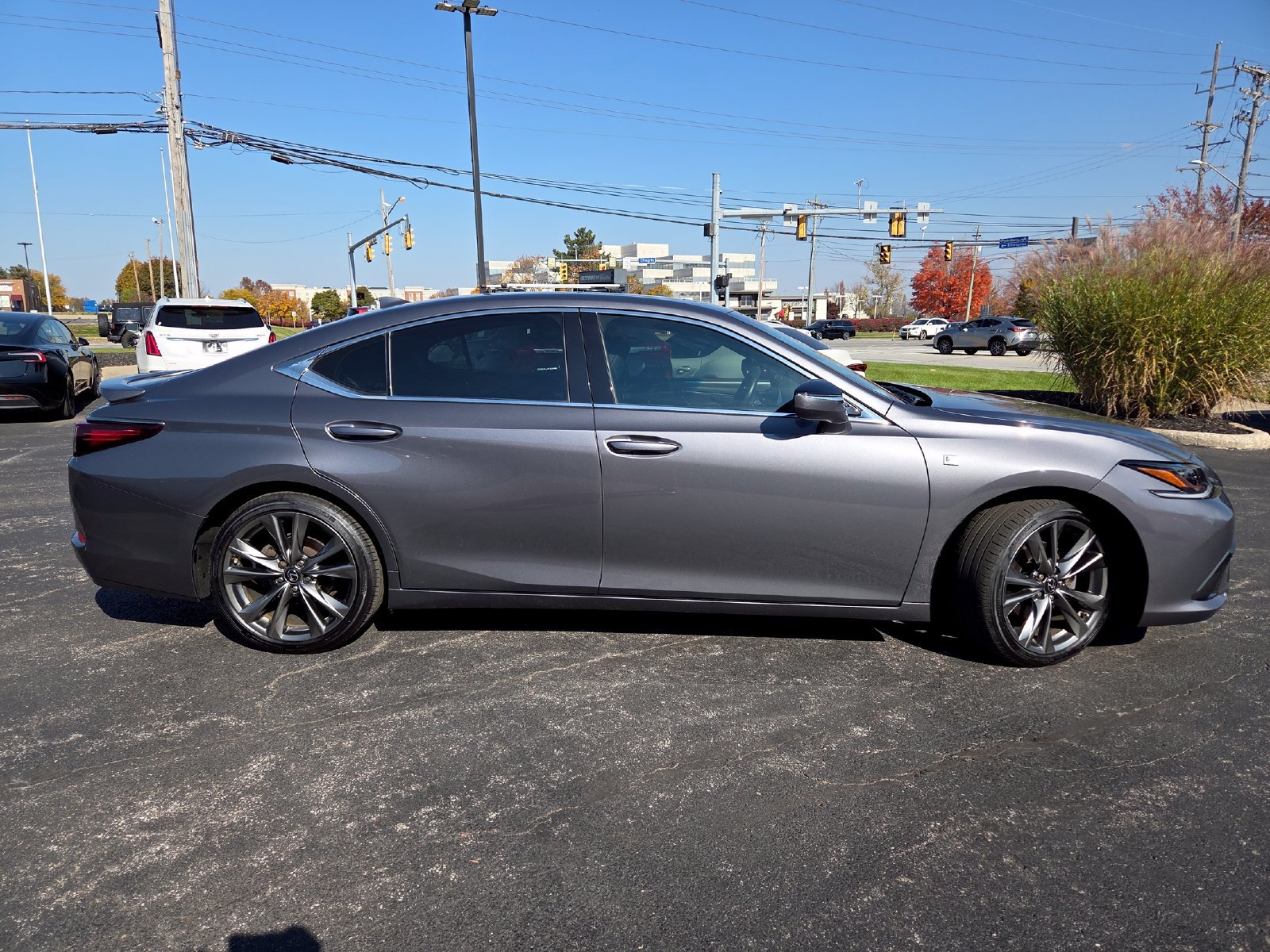 Used 2019 Lexus ES 350 F Sport w/ Accessory Package FWD image 18