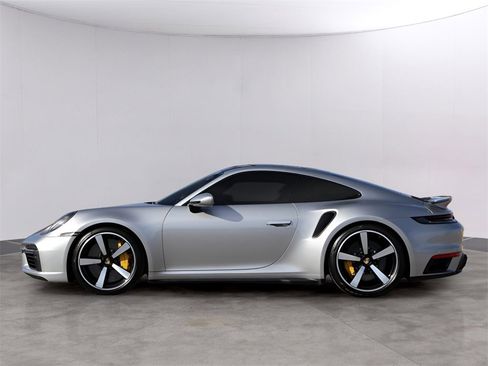 Used 2021 Porsche 911 Turbo S image 2