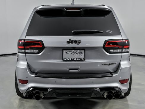Used 2021 Jeep Grand Cherokee Trackhawk image 11