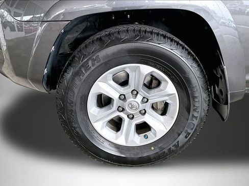 Used 2019 Toyota 4Runner SR5 Premium RWD image 29