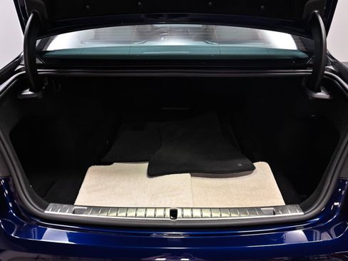 Used 2022 BMW ALPINA B7 xDrive AWD/4WD image 63