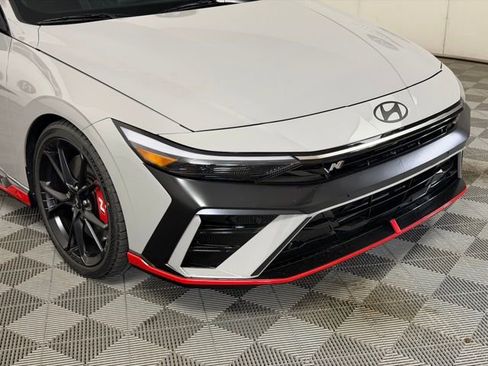 New 2026 Hyundai Elantra N FWD image 18