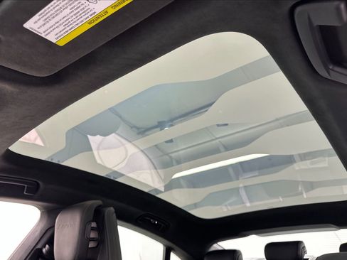 Certified 2025 Porsche Taycan Turbo image 33