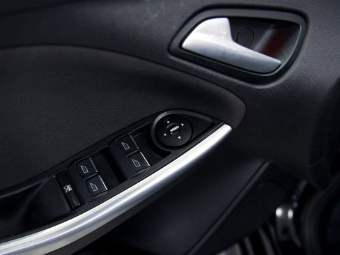 Used 2014 Ford Focus ST w/ Equipment Group 202A image 15