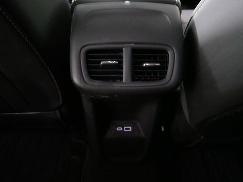 Used 2023 Buick Envision Preferred AWD/4WD image 20