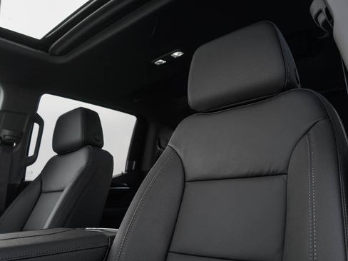 New 2026 GMC Sierra 1500 Elevation w/ Elevation Premium Package image 18