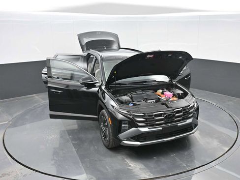 New 2026 Hyundai Tucson Limited image 38