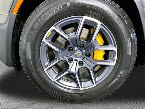 Used 2022 Rivian R1T Launch Edition AWD/4WD image 27