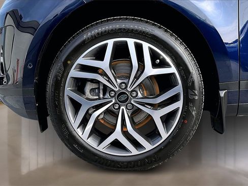 Used 2022 Land Rover Range Rover Evoque SE image 32