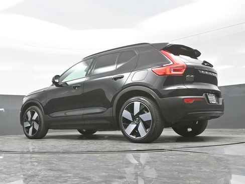 Used 2023 Volvo XC40 Recharge Ultimate w/ Protection Package Premier AWD/4WD image 31