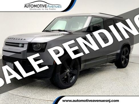 Used 2024 Land Rover Defender 130 X-Dynamic SE AWD/4WD image 1