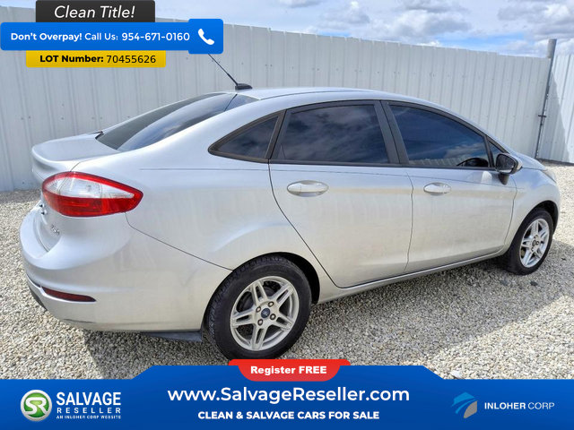 Used 2019 Ford Fiesta SE FWD image 4